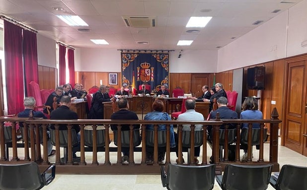 El principal implicado en los supuestos amaños de subastas públicas en Cádiz no se pronuncia