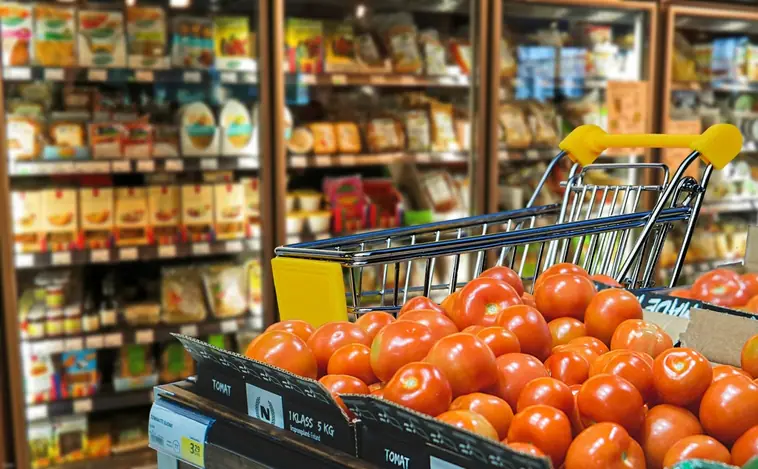 Qué supermercados abren el próximo martes 1 de noviembre en Cádiz por el Día de Todos los Santos