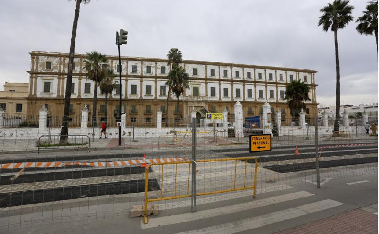 Vista del edificio de Valcárcel.