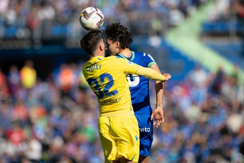 Fotos: El partido entre el Cádiz y el Getafe, en imágenes