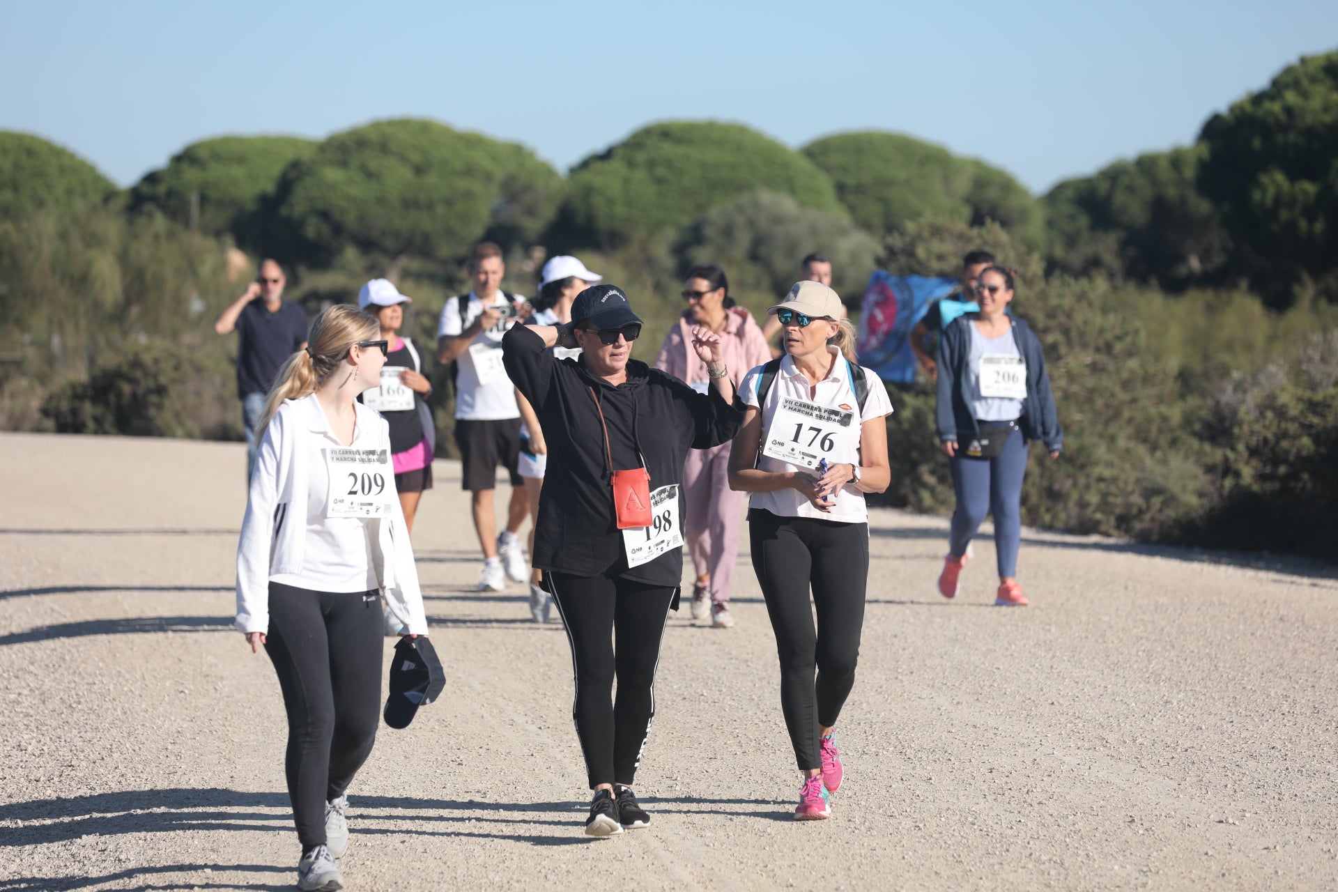 Fotos: La carrera solidaria de la ONG Nueva Bahía en Los Toruños