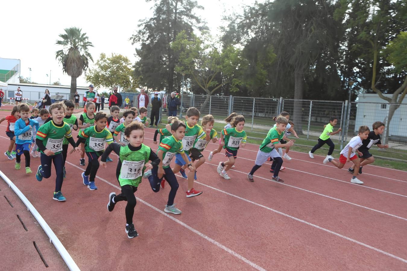 Fotos: El Puerto vibra con la Carrera Popular Puerto Menesteo