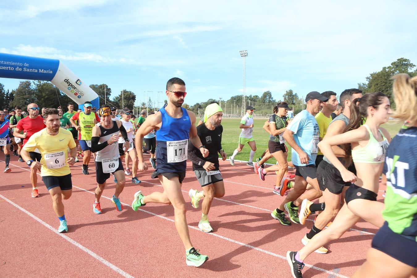 Fotos: El Puerto vibra con la Carrera Popular Puerto Menesteo