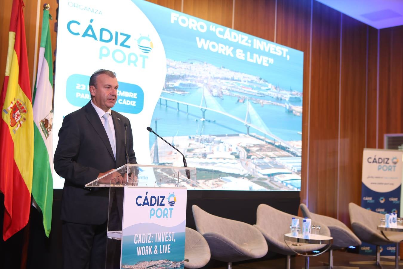 Las imágenes del Foro de CádizPort &#039;Cádiz: Invest, Work &amp; Live&#039; en el Parador