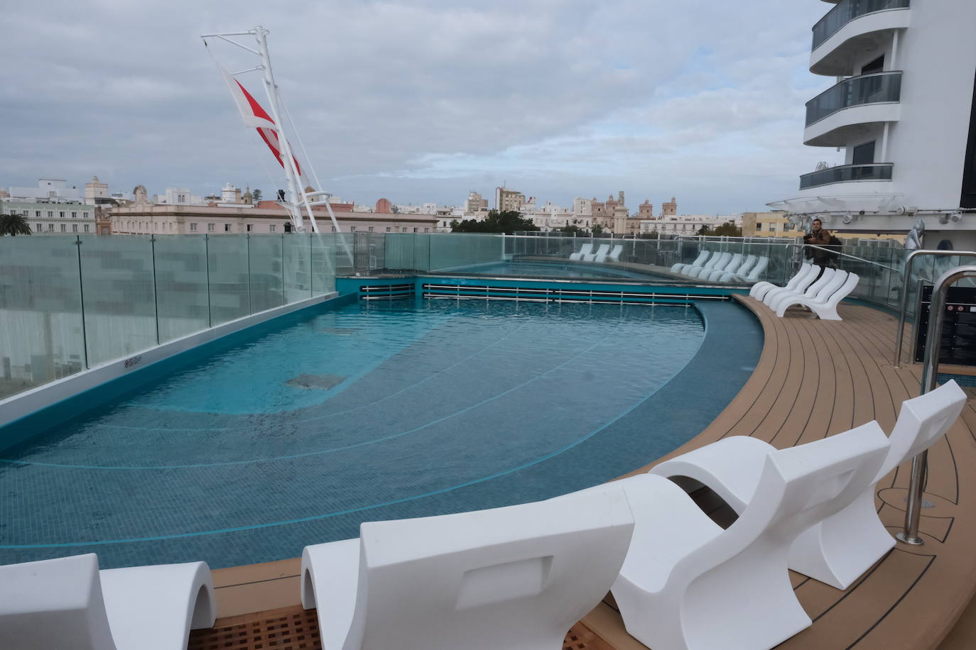 Así es el nuevo MSC Seascape que visita Cádiz antes de su estreno en Nueva York