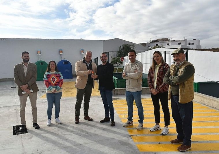 Inaugurado el Punto Limpio de Puerto Serrano que dará servicio a una población de 7.000 habitantes