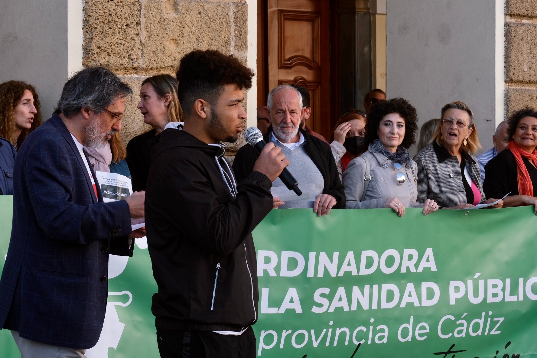 En imágenes: Manifestación en Cádiz «contra la privatización de la sanidad»