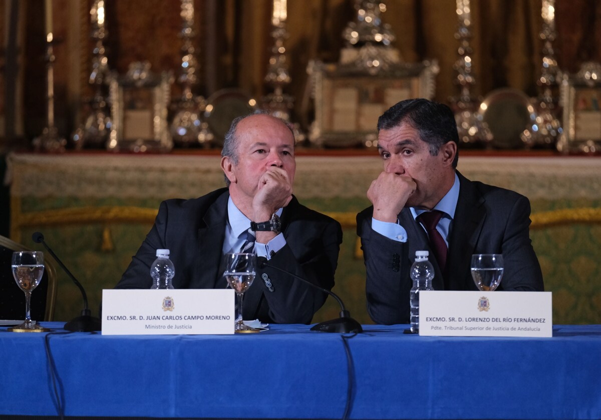 Juan Carlos Campo junto a Lorenzo del Río (TSJA) en un acto celebrado en el Oratorio de San Felipe en Cádiz