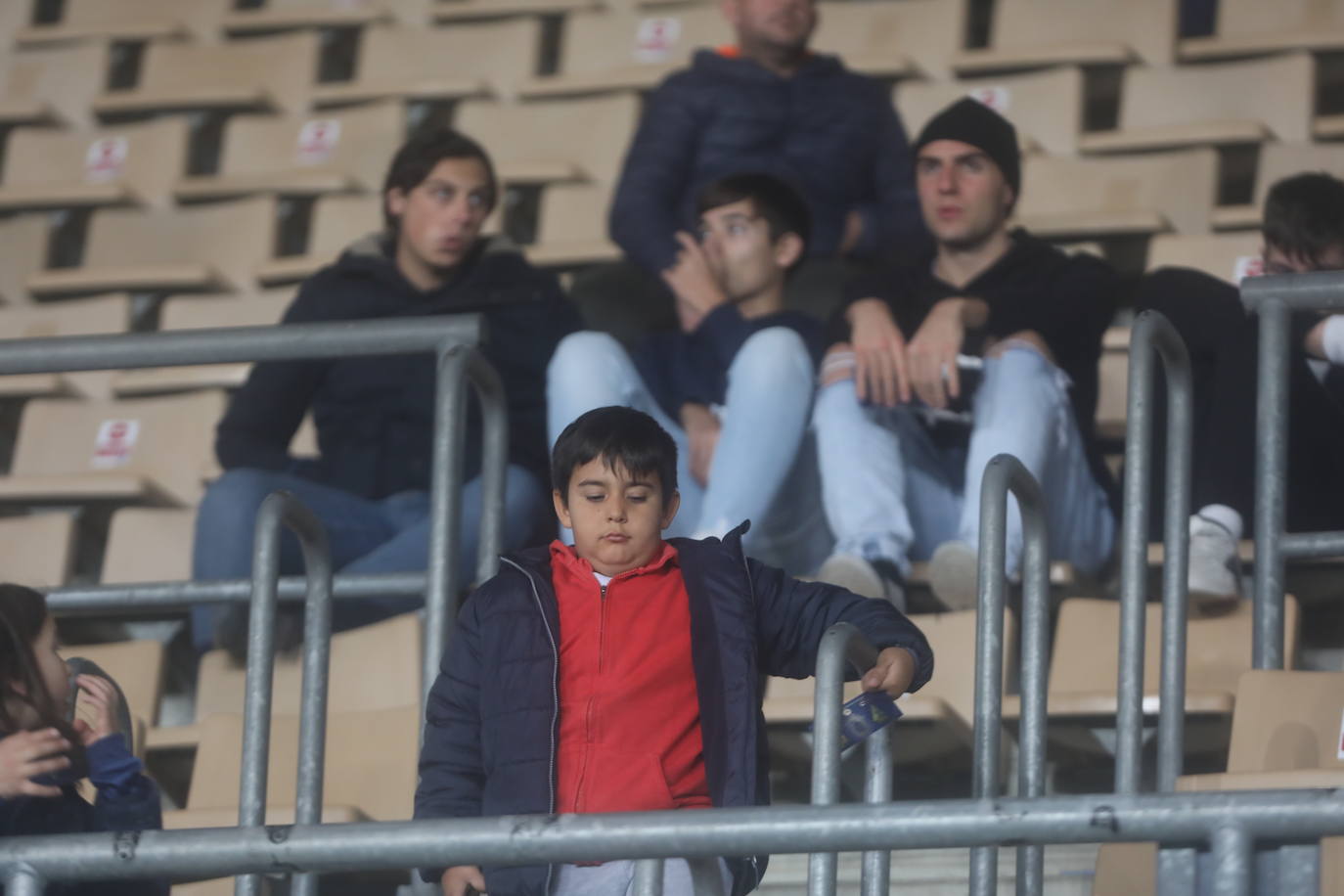 Fotos: Búscate en el partido Xerez CD- Cádiz