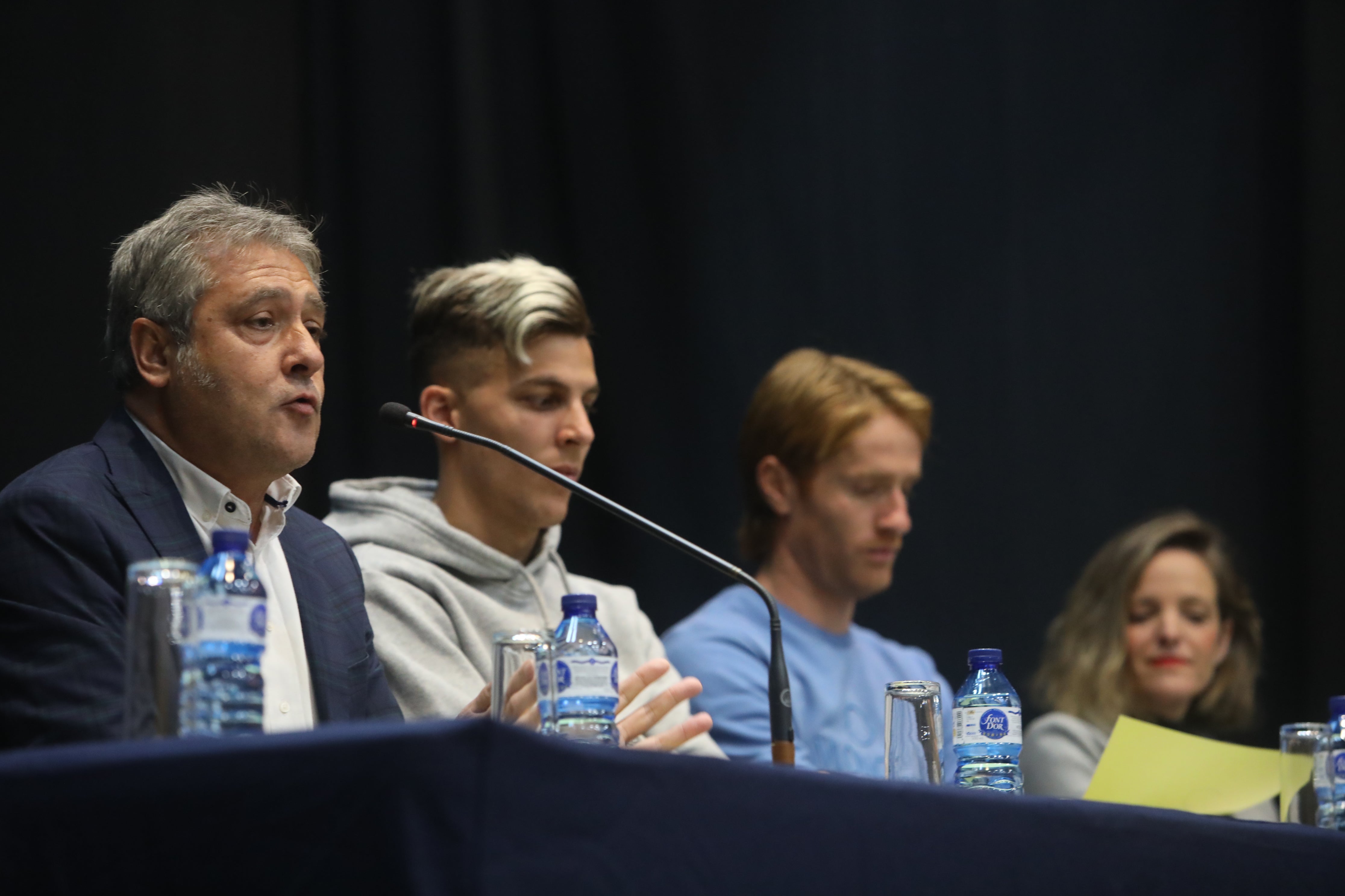 Fotos: Entrega de diplomas del programa TEI a los alumnos de San Felipe Neri