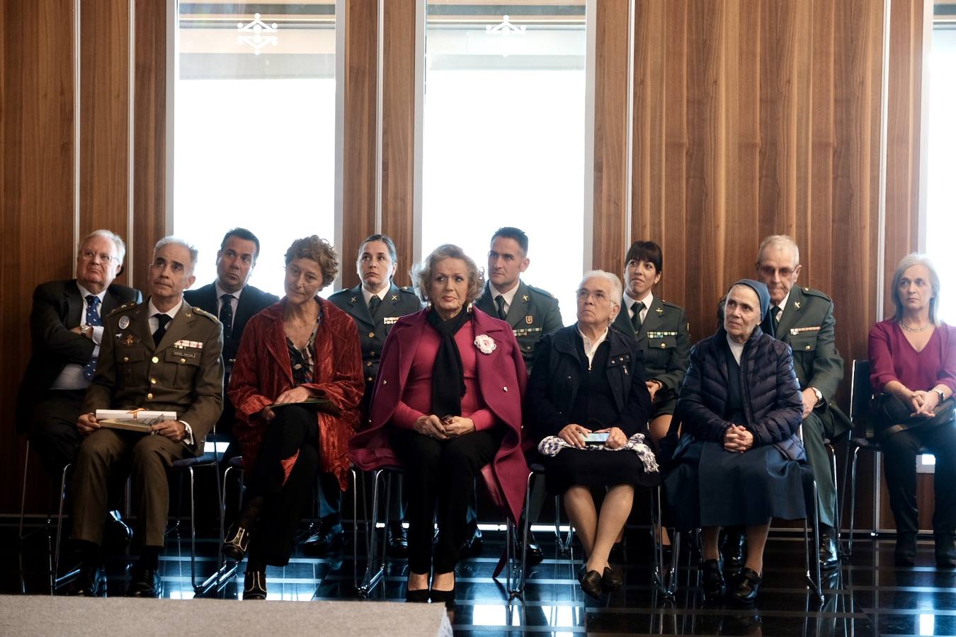 Fotos: Homenaje a destacados gaditanos en el 44 aniversario de la Constitución