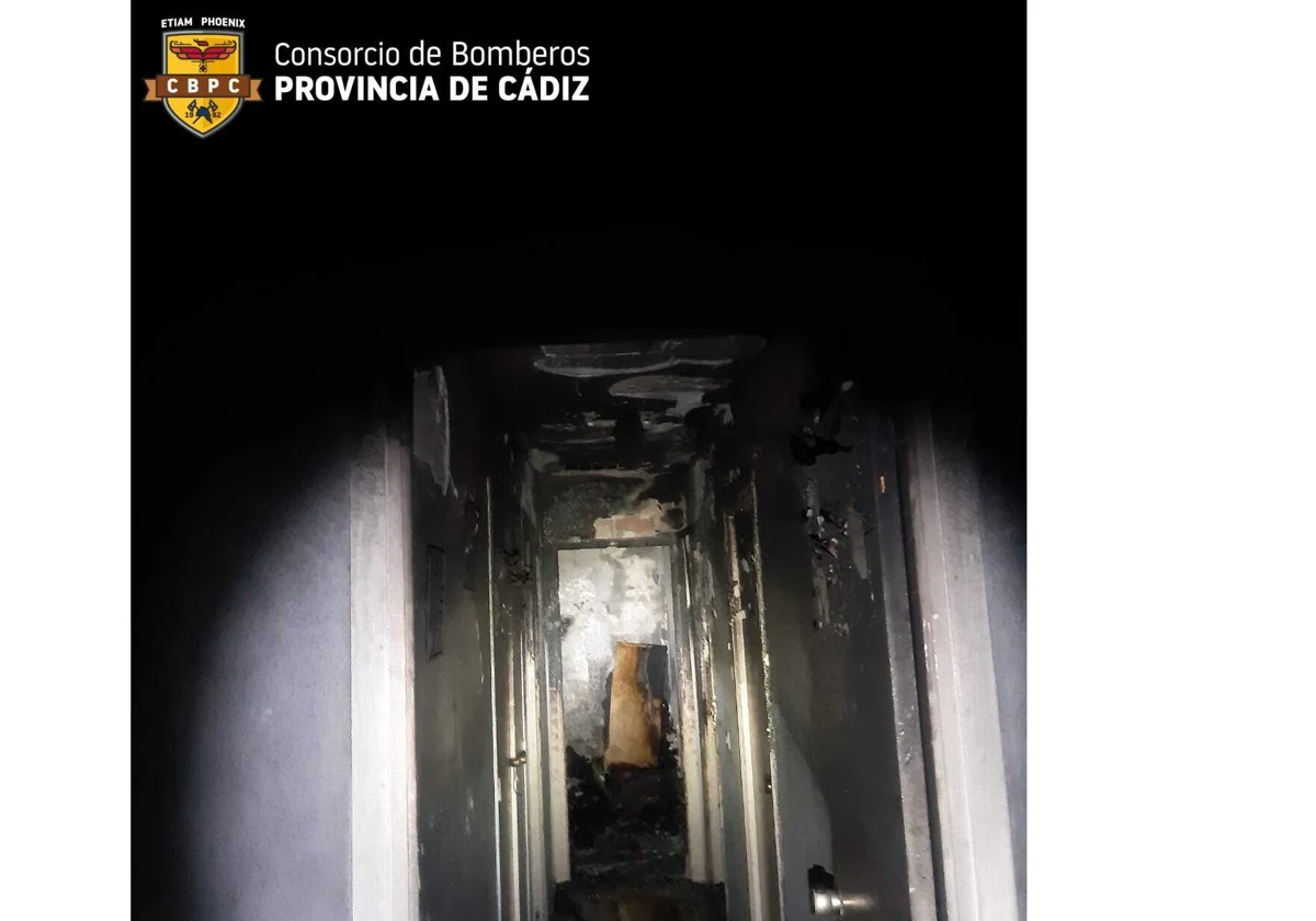 Incendio en el interior de una vivienda en La Líena.