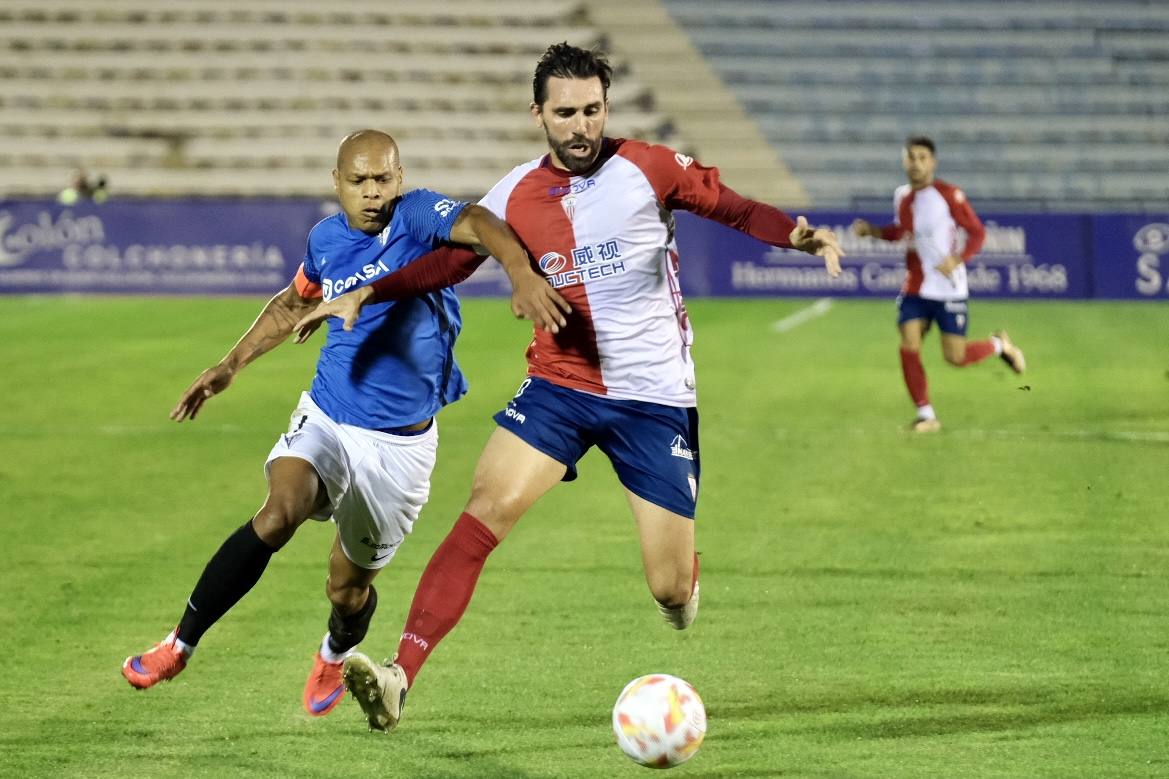 Fotos: Así ha sido el partido del San Fernando - Algeciras