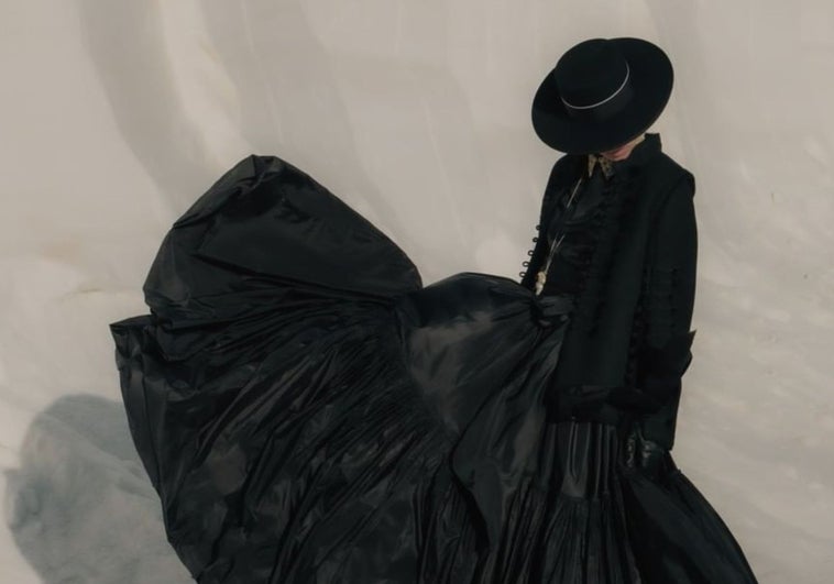 Vídeo: Dior hace gala de Sanlúcar con su nueva colección de moda