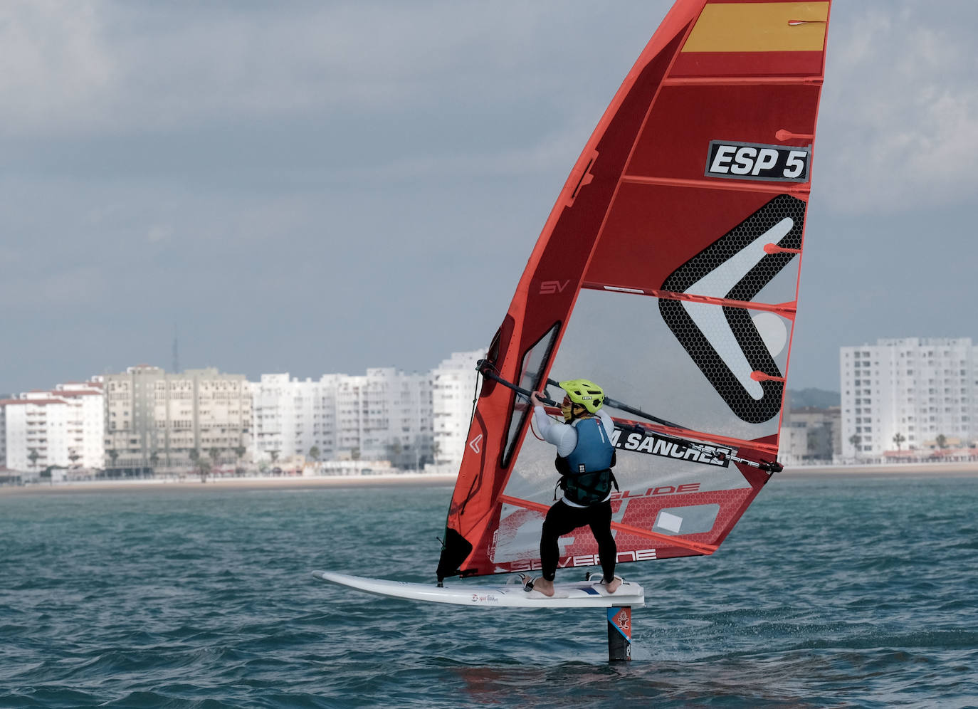 Fotos: La XIX Regata de Año Nuevo ya encara su fin