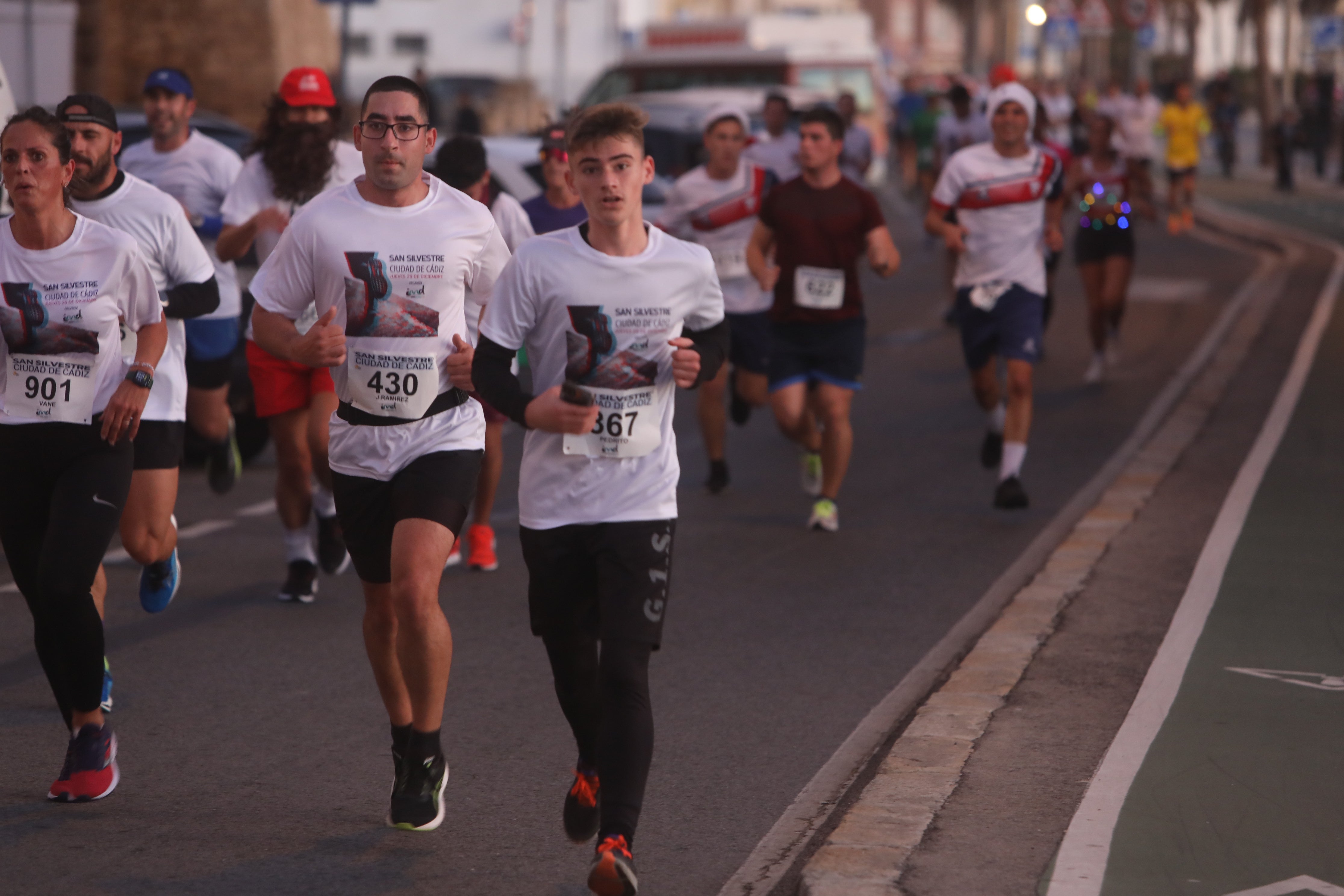 Fotos: Así ha sido la San Silvestre en Cádiz