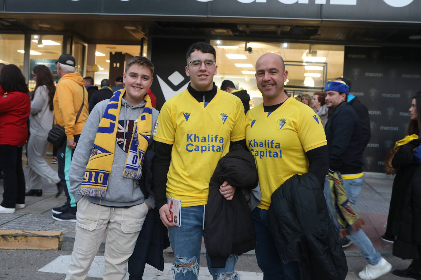 Fotos: Búscate en la previa del partido Cádiz - Almería