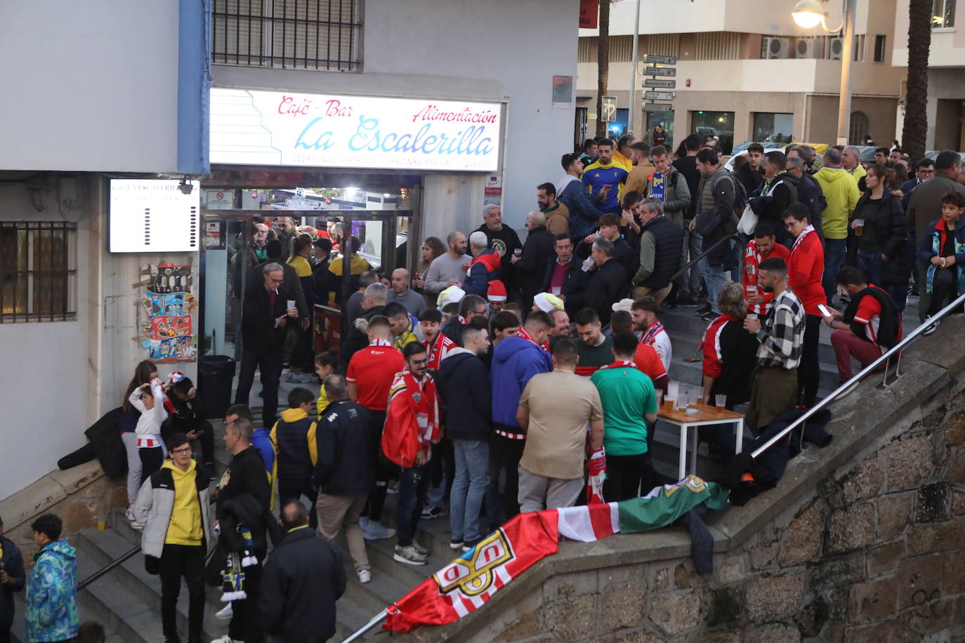 Fotos: Búscate en la previa del partido Cádiz - Almería