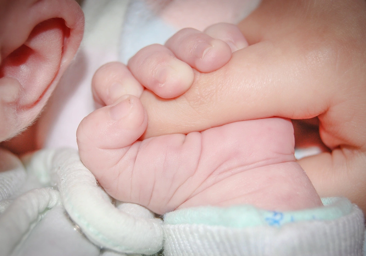El primer bebé de Cádiz en 2023 nace en el Hospital Puerta del Mar poco después de medianoche