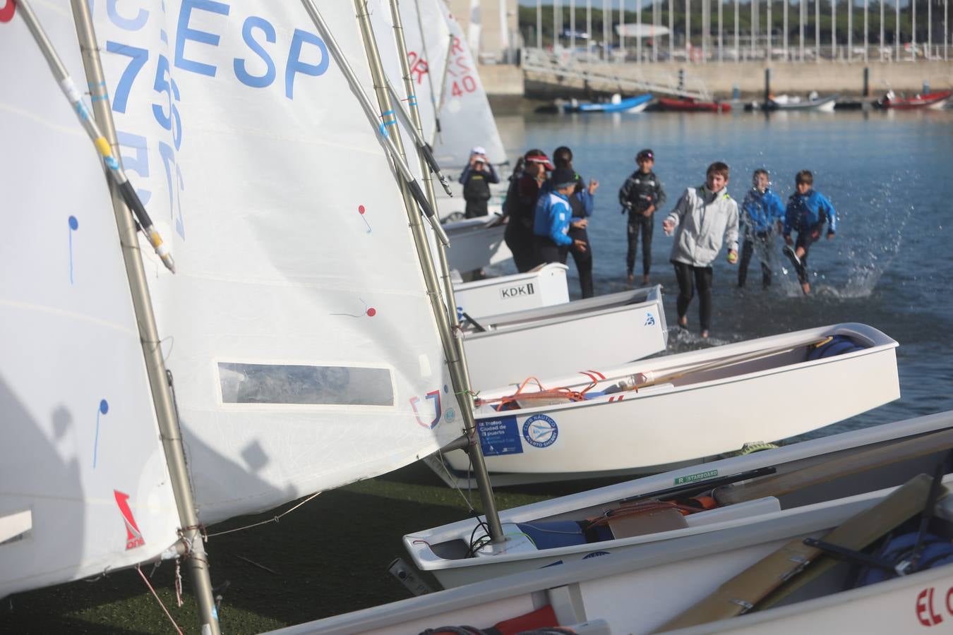 La Excellence Cup de Optimist se despide con honores de la Bahía de Cádiz