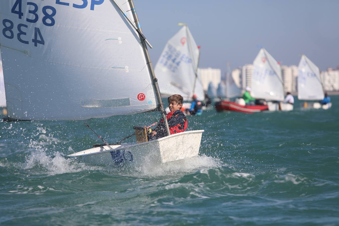 La Excellence Cup de Optimist se despide con honores de la Bahía de Cádiz