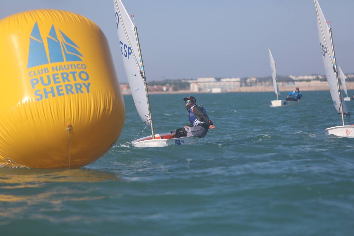 La Excellence Cup de Optimist se despide con honores de la Bahía de Cádiz