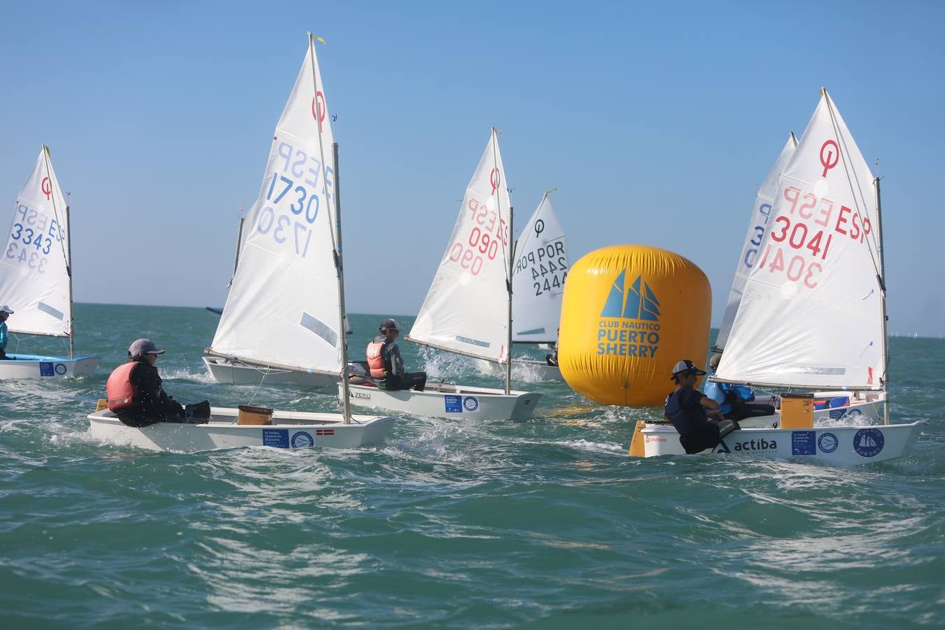 La Excellence Cup de Optimist se despide con honores de la Bahía de Cádiz