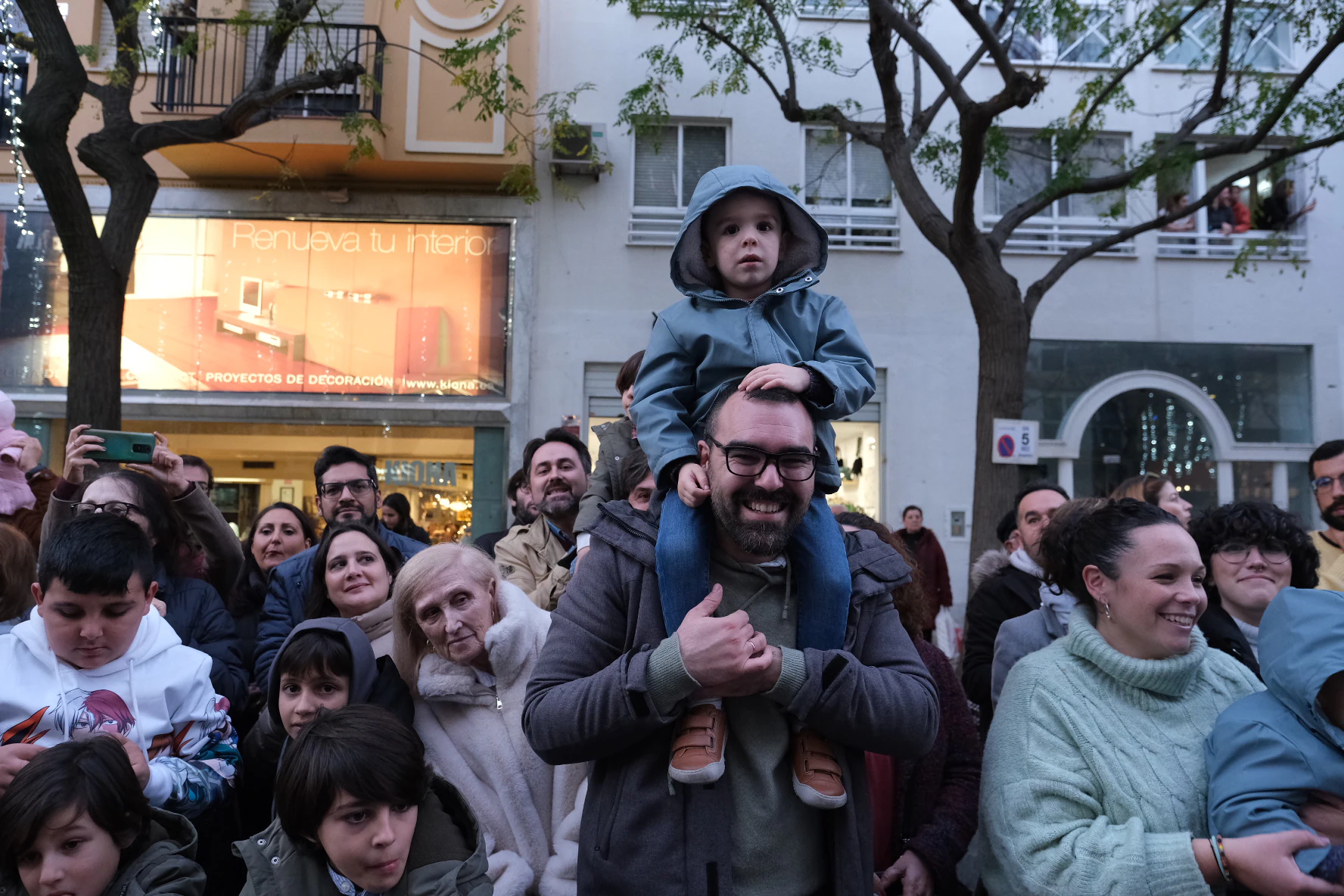 Fotos: Búscate en la Cabalgata de Reyes Magos en Cádiz