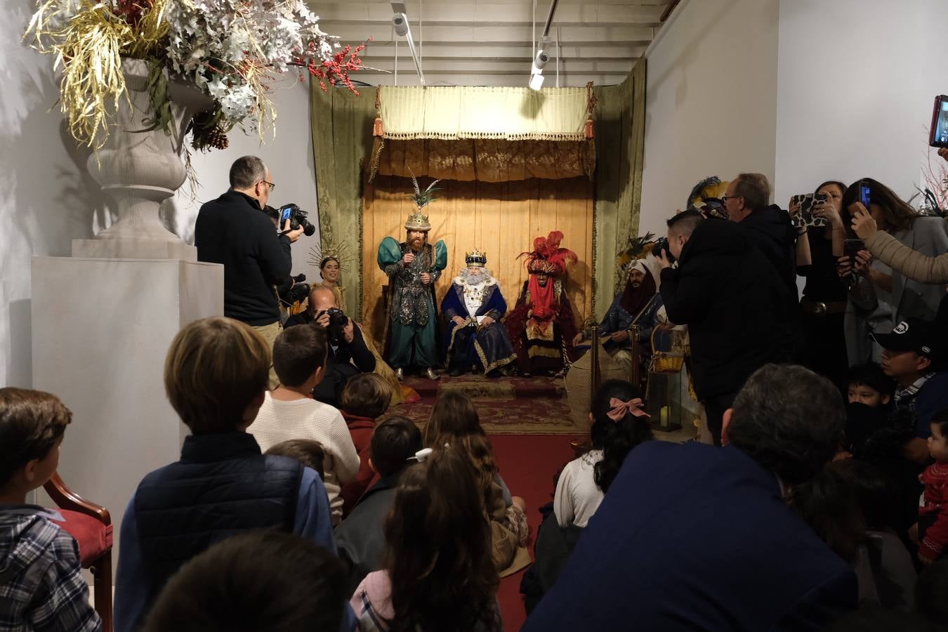 Fotos: Los Reyes Magos recorren Cádiz