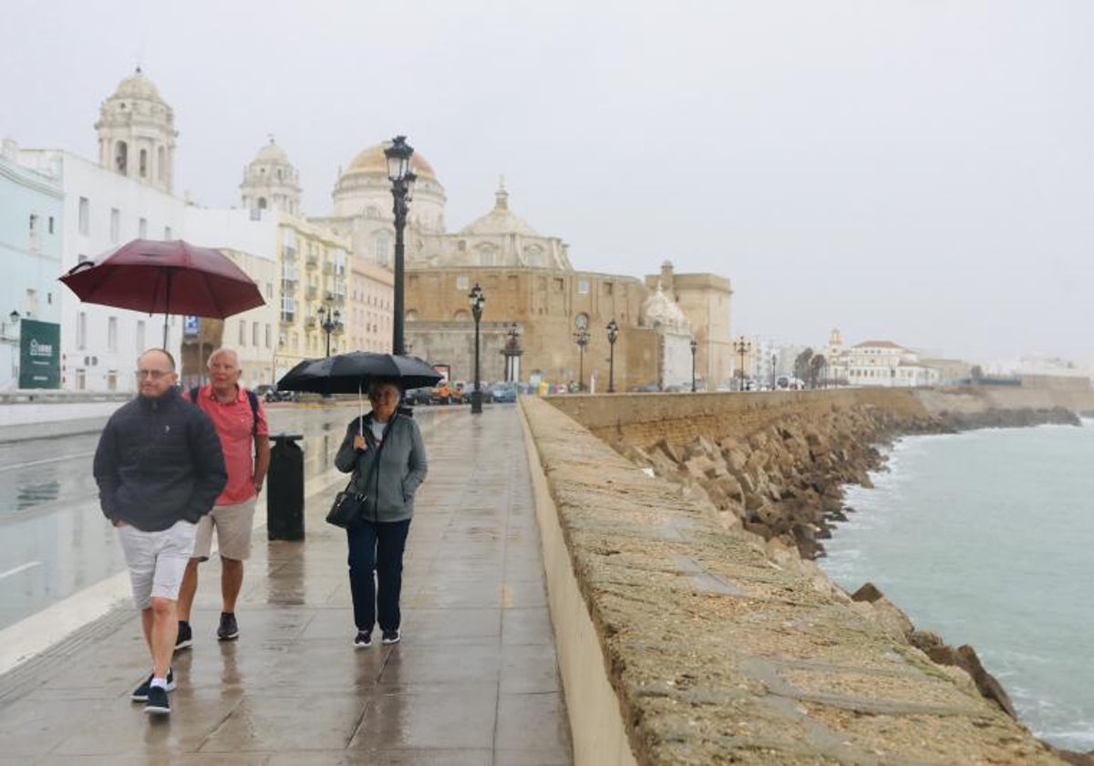 Lluvia en Cádiz.