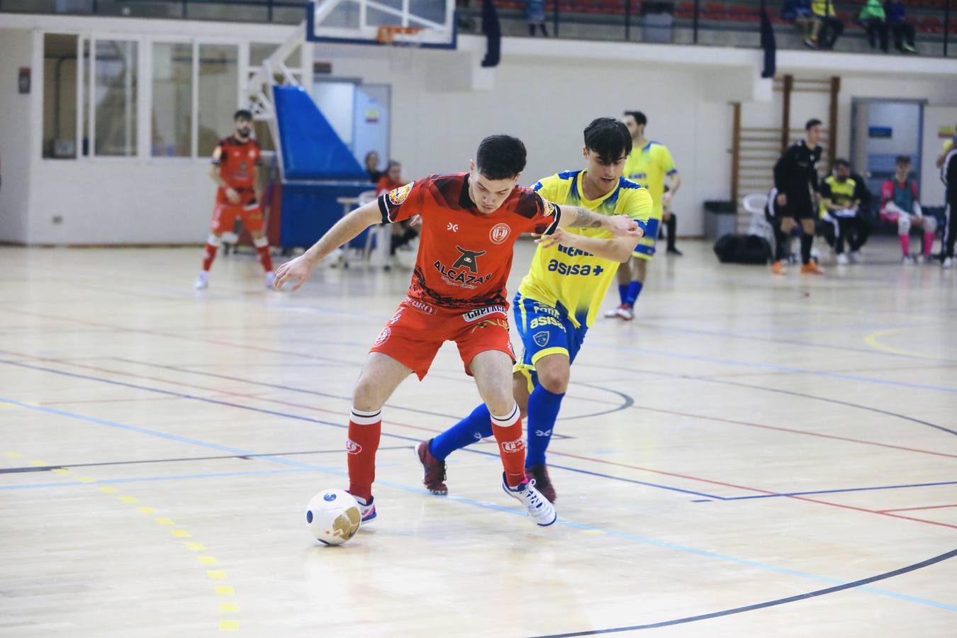 El Cádiz CF Virgili gana el derbi ante el Alchoyano (5-3)