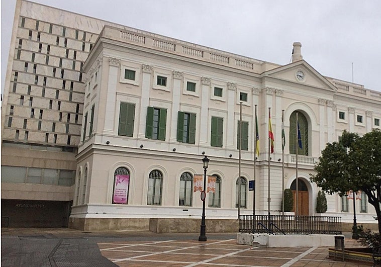 La ex interventora general del Ayuntamiento de El Puerto reclama 150.000 euros por acoso