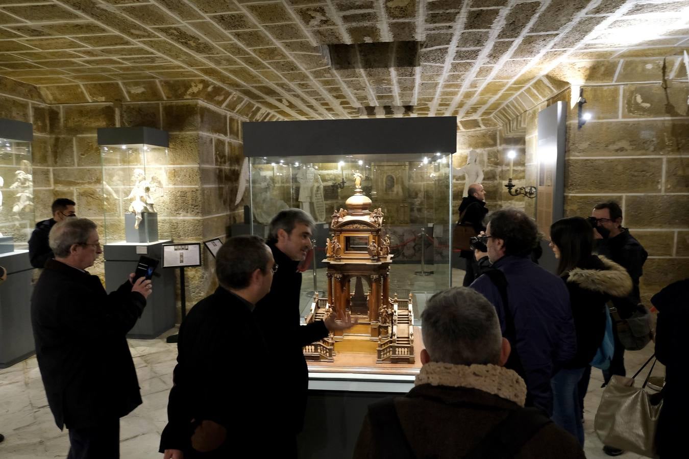 Las fotos de la inauguración de la exposición de la Catedral de Cádiz