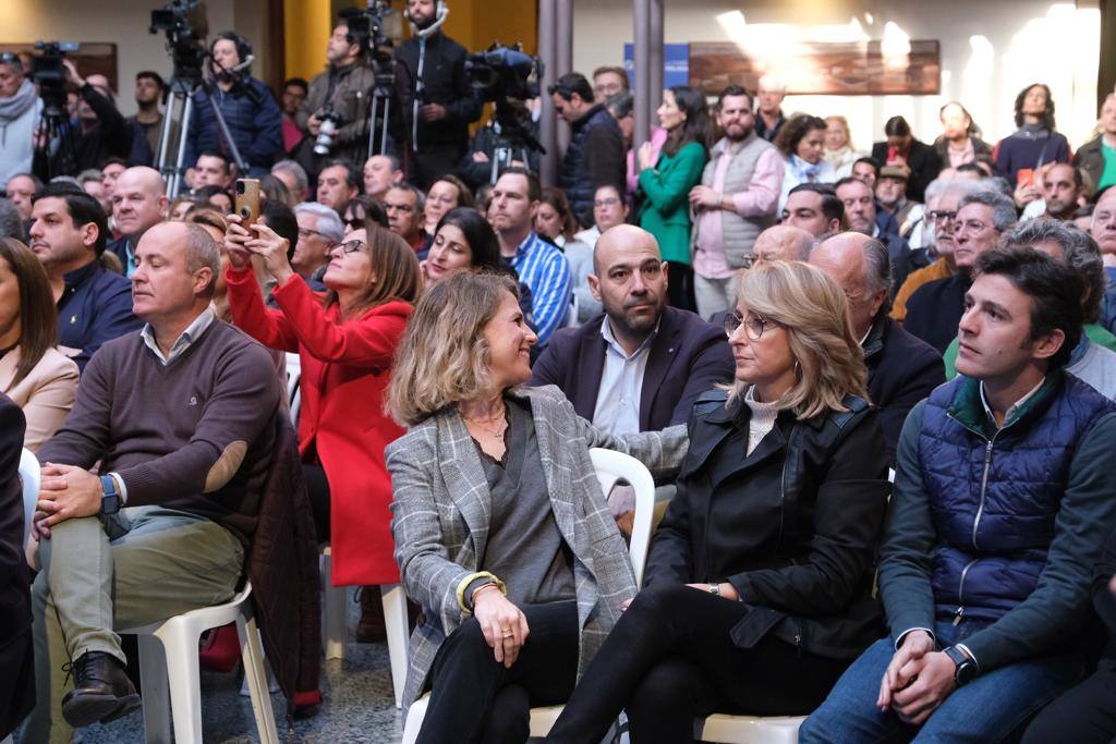 Fotos: La multitudinaria puesta de largo del PP andaluz en Cádiz