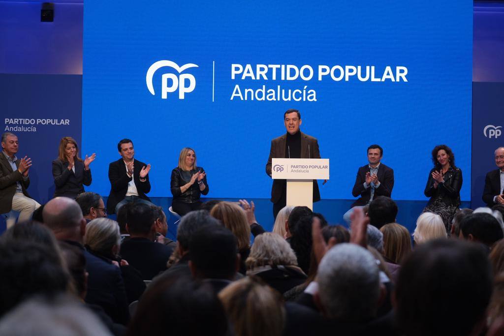 Fotos: La multitudinaria puesta de largo del PP andaluz en Cádiz