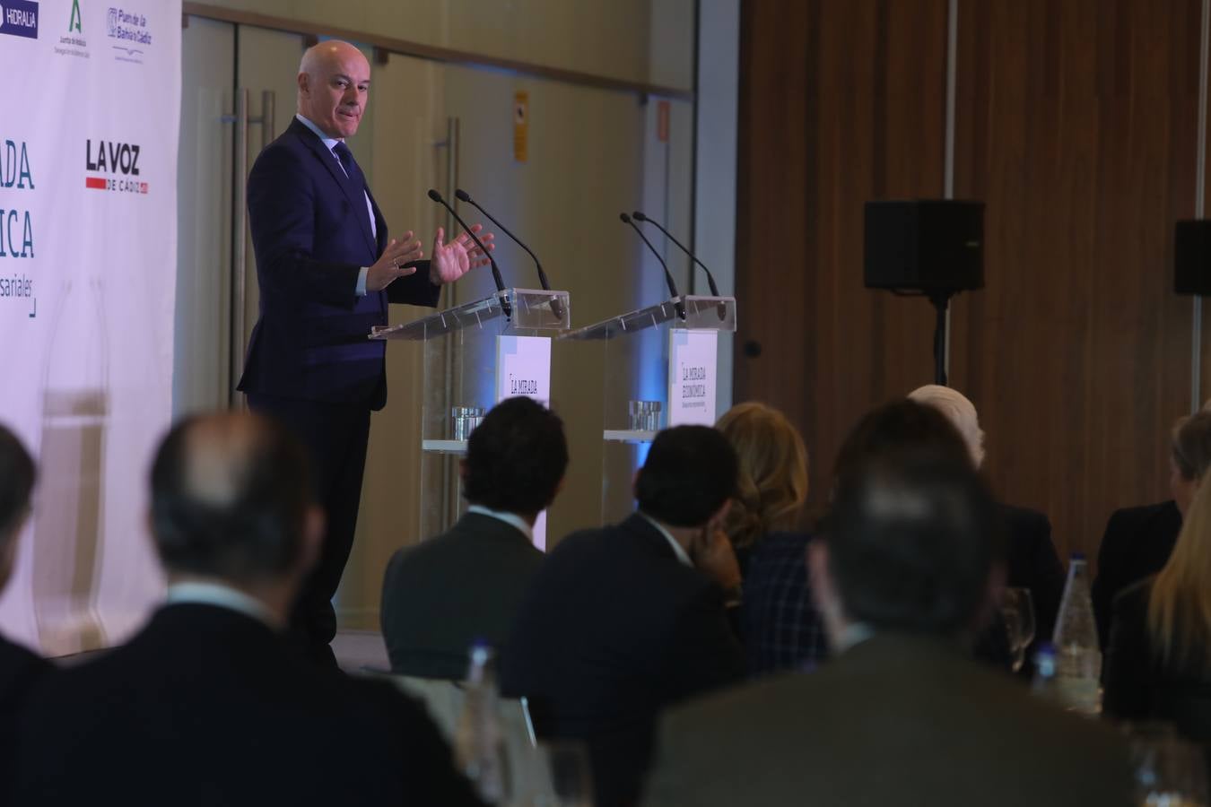 Fotos: Narciso Michavila en la Mirada Económica de ABC y La Voz