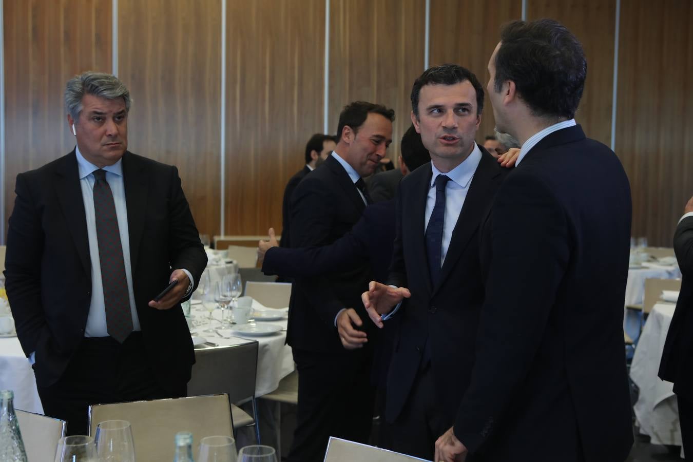 Fotos: Narciso Michavila en la Mirada Económica de ABC y La Voz