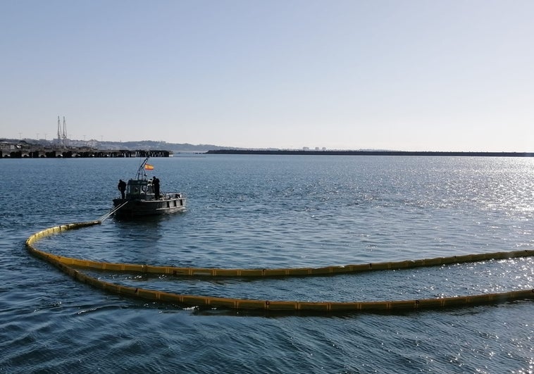 ¿Qué pasaría si hubiese un vertido de hidrocarburos en la Base Naval de Rota?