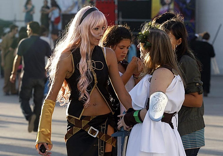 El PSOE lamenta la falta de preocupación del Gobierno de Kichi hacia los jóvenes gaditanos