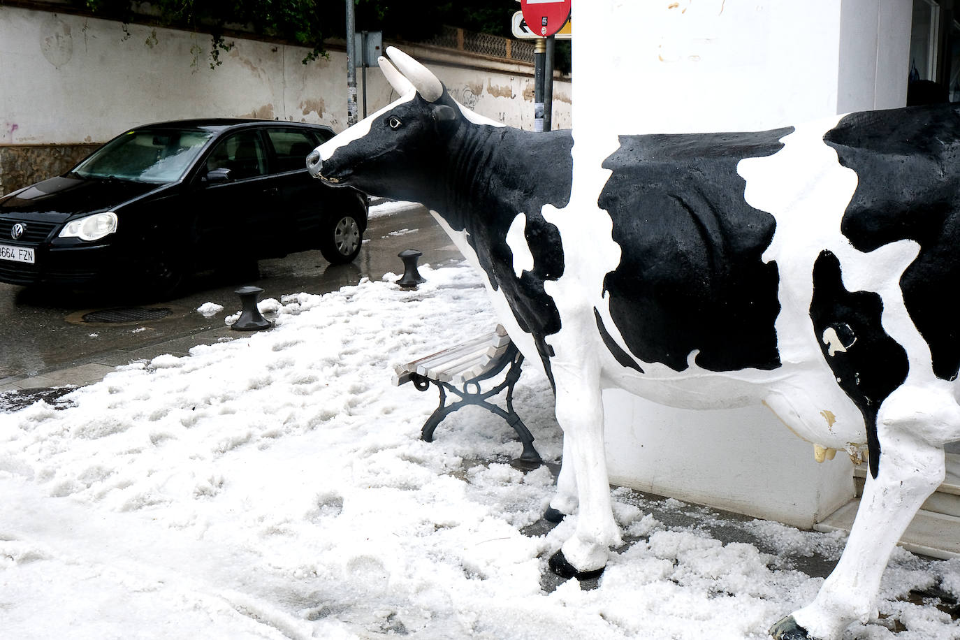 FOTOS: Estampas insólitas en Sanlúcar tras la granizada