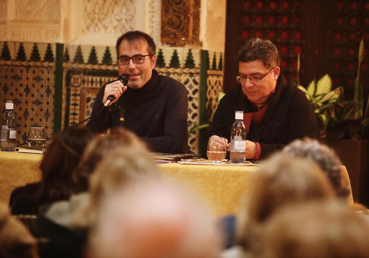 Luis Gasrcía Gil, junto a Rafael Marín Trechera en el Casino Gaditano.