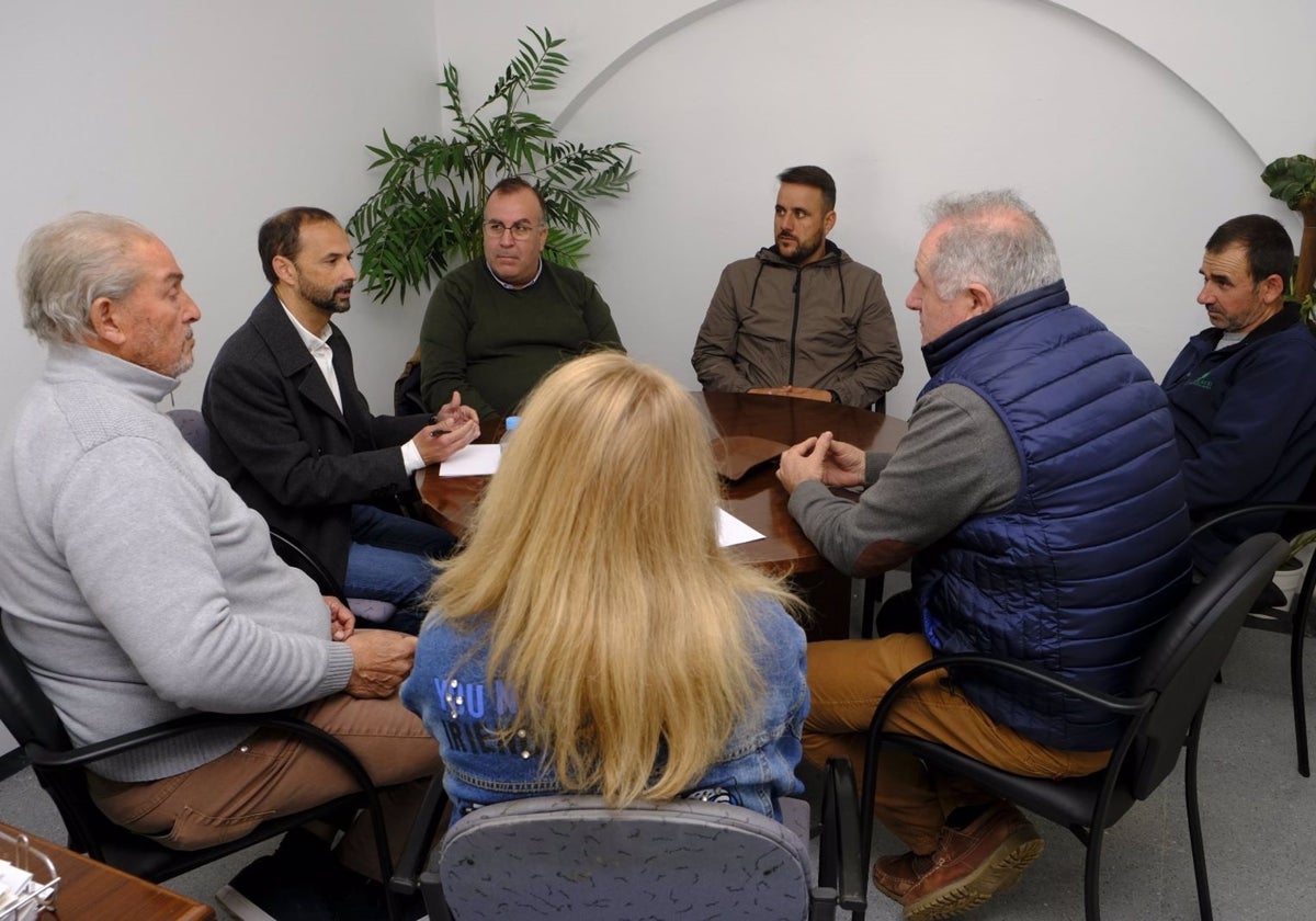 El Ayuntamiento de Sanlúcar anuncia 100.000 euros en ayudas para los agricultores afectados por el granizo