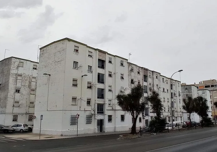 La Junta ultima las obras de rehabilitación residencial en la barriada Los Milagros de El Puerto