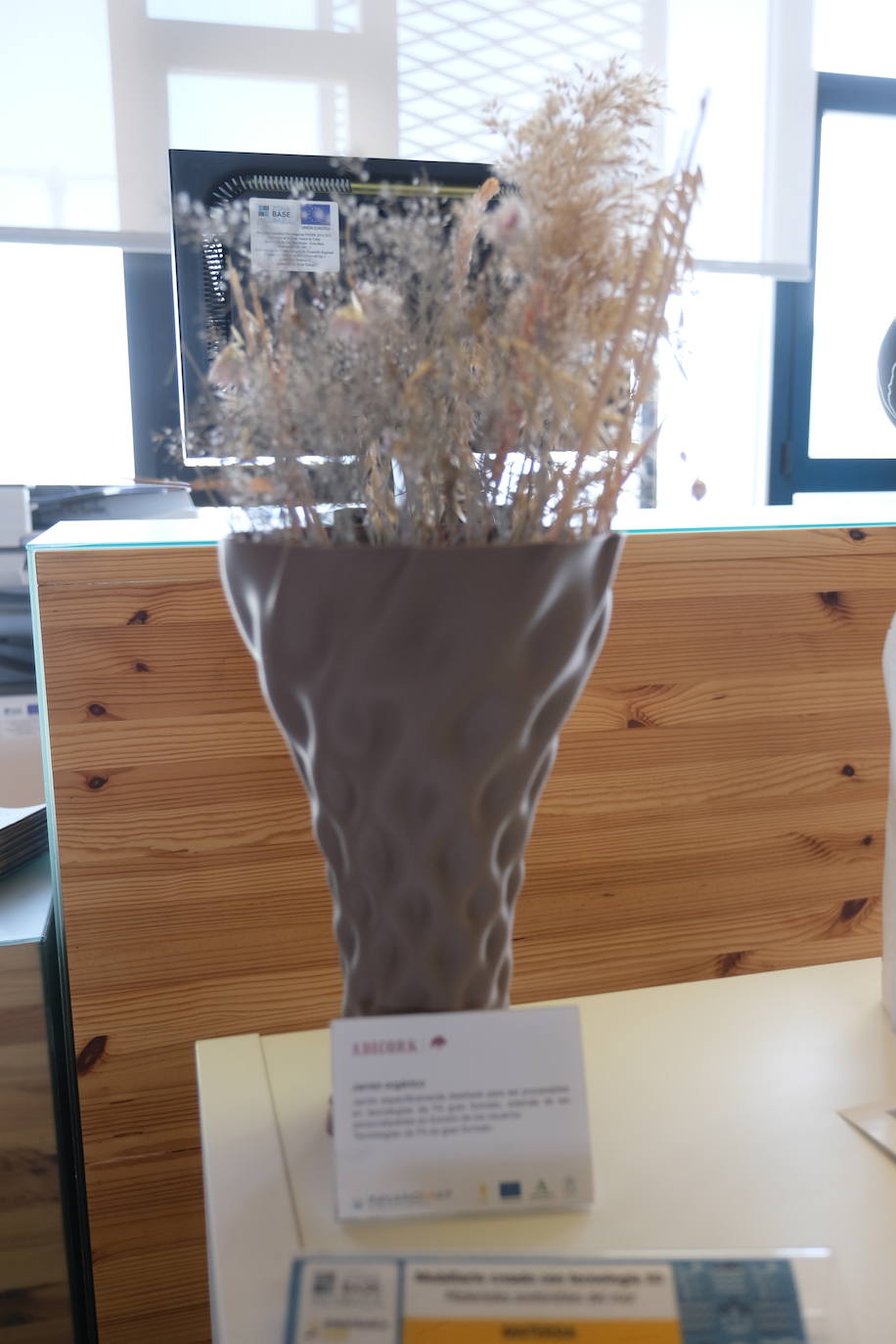 Las entrañas de Incubazul: su laboratorio y prototipos