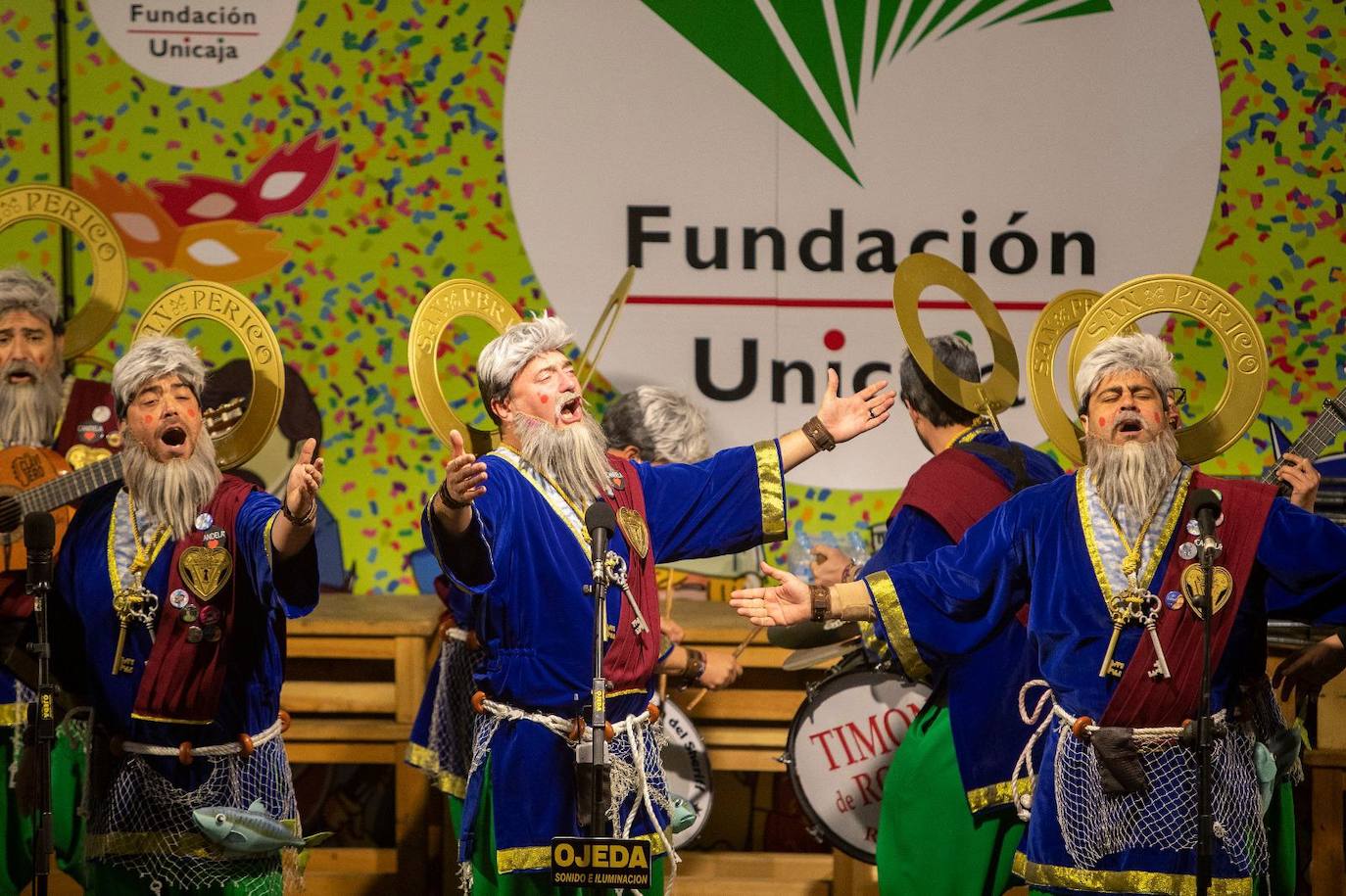 Fotos: La Fundación Unicaja entrega los premios de su concurso de coplas del carnaval gaditano