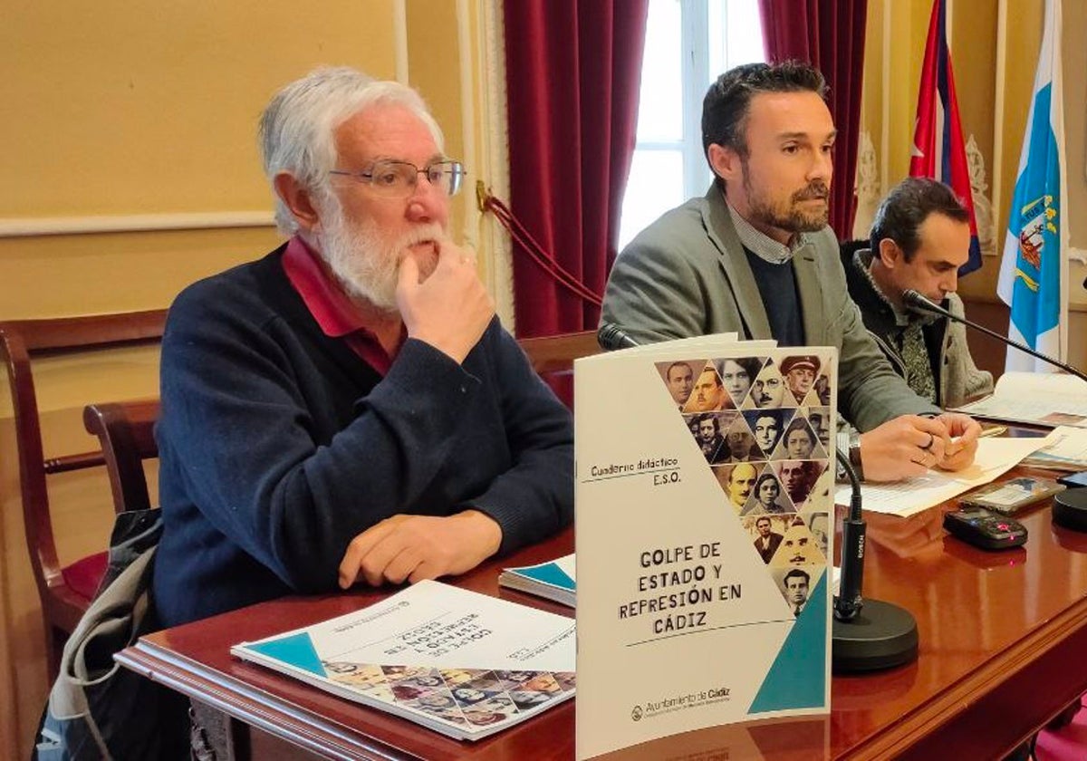 Presentación de cuadernos didácticos para ESO y Bachiller sobre el golpe de Estado y represión en Cádiz.