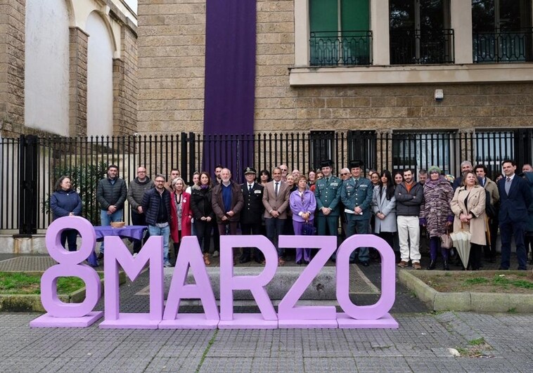 La subdelegación del Gobierno en Cádiz reivindica la 'España Feminista'