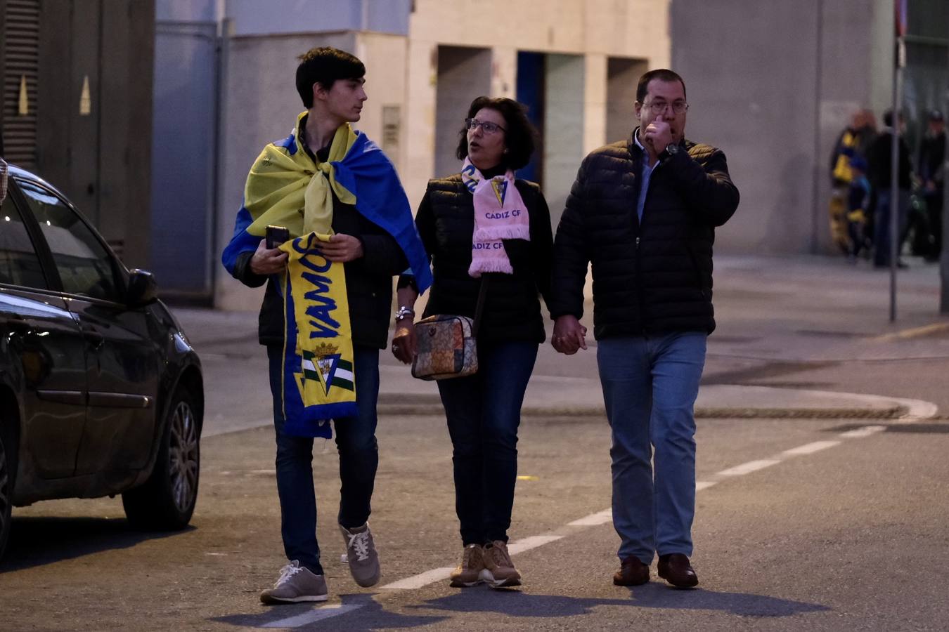 Búscate en la galería: ambiente en el partido Cádiz - Getafe