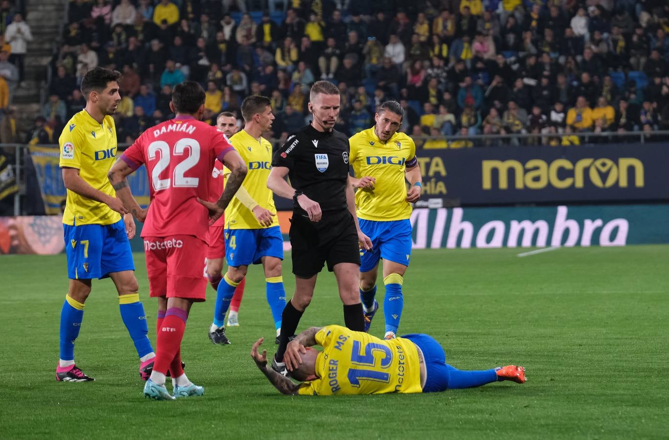 Fotos: Partido Cádiz - Getafe en el antiguo estadio Carranza