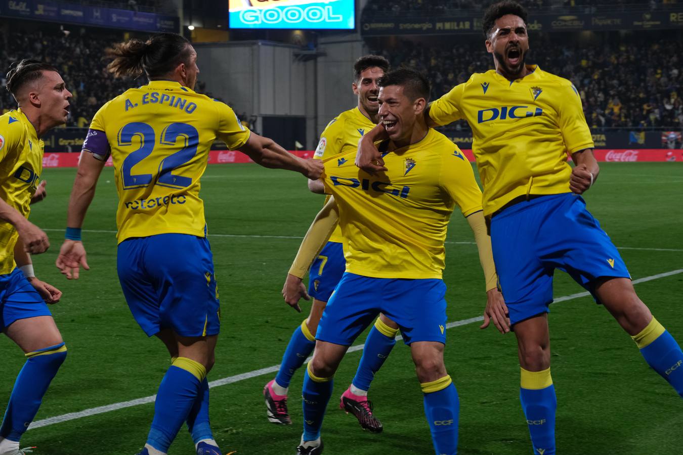 Fotos: Partido Cádiz - Getafe en el antiguo estadio Carranza